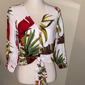 Monstera Madison d’Amelie Linen Blouse Tropical Floral Print Top Wooden Buttons